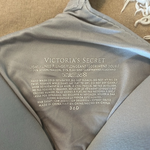 Victorias Secret 36D Bra - Picture 4 of 4